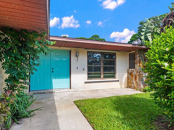 5th image of 5223 Palmetto Dr