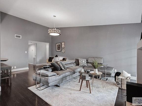 4th image of 4601 Carmen Ave APT 2406