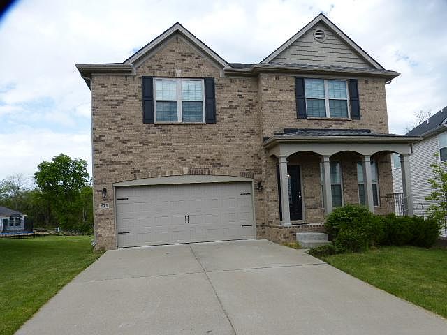 1st image of 121 Rowanberry Dr
