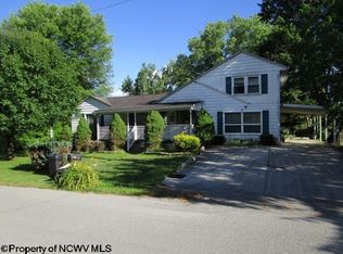 912 Ferguson Rd, Elkins, WV 26241