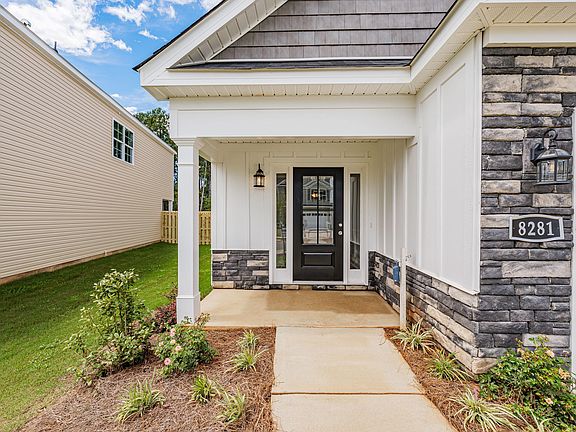 2nd image of 8281 Bannock Cir
