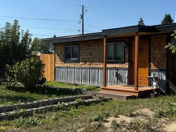907 Ruth Ave, Sandpoint, ID 83864