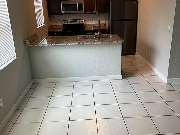 3rd image of 231 Fairlane Ave #231
