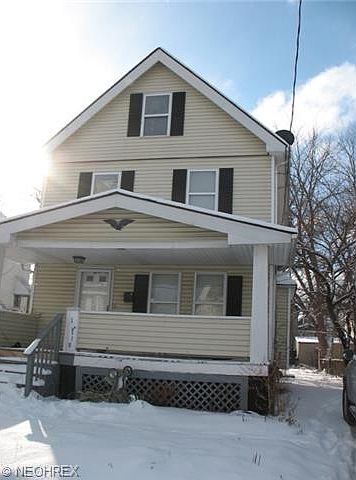 1st image of 15718 Grovewood Ave