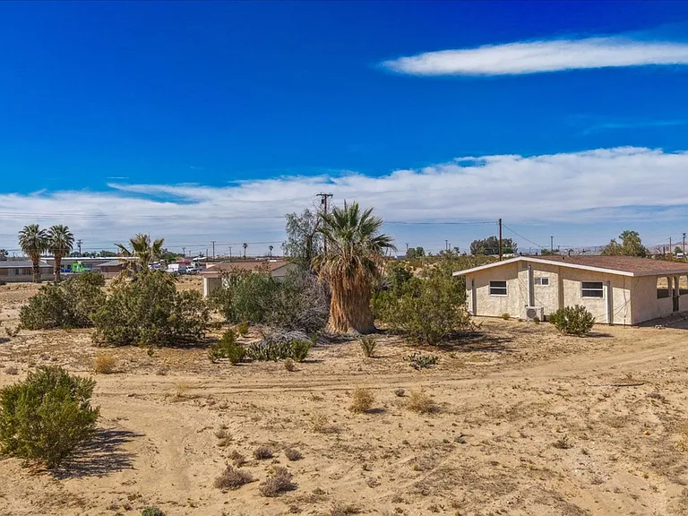 4611 Oasis Ave — Photo 34