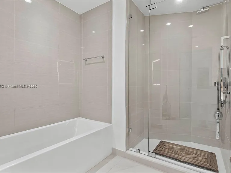 851 NE 1st Ave #300 — Photo 8
