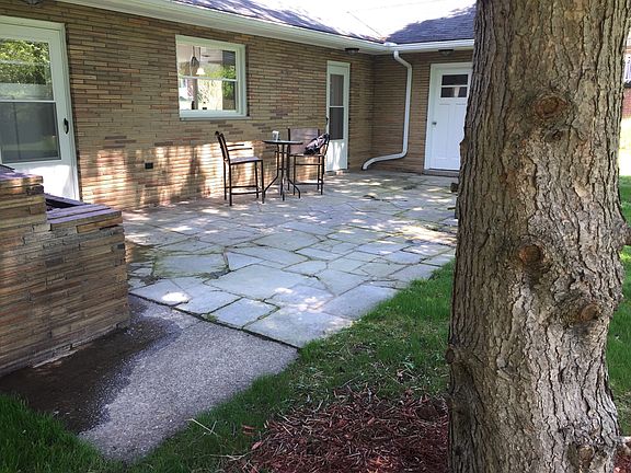 4th image of 612 Longview St
