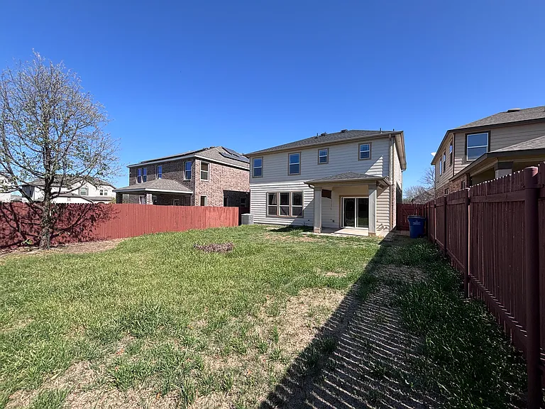 1405 Berlin Ln — Photo 29
