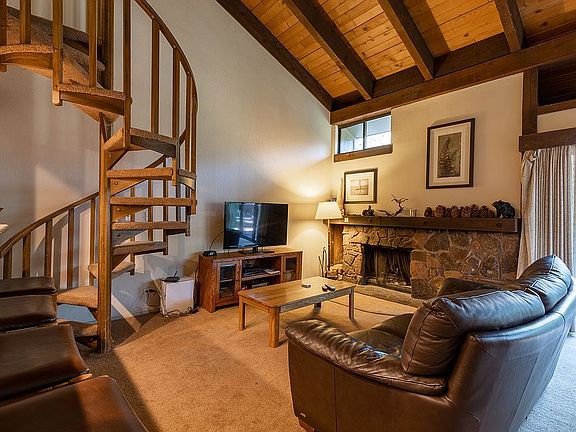 3rd image of 3535 Lake Tahoe Blvd #424