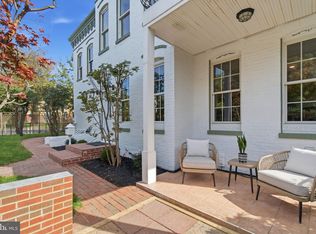 900 12th St SE, Washington, DC 20003