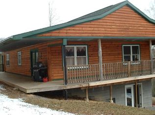 5121 Sunday Rd, Hico, WV 25854