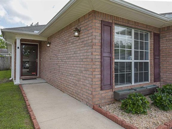 3rd image of 177 Creekview Dr