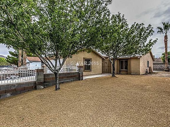 3rd image of 4505 Queen Angel Ct