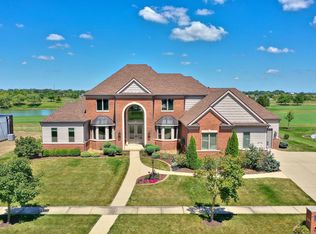 2710 Castlerock Dr, Urbana, IL