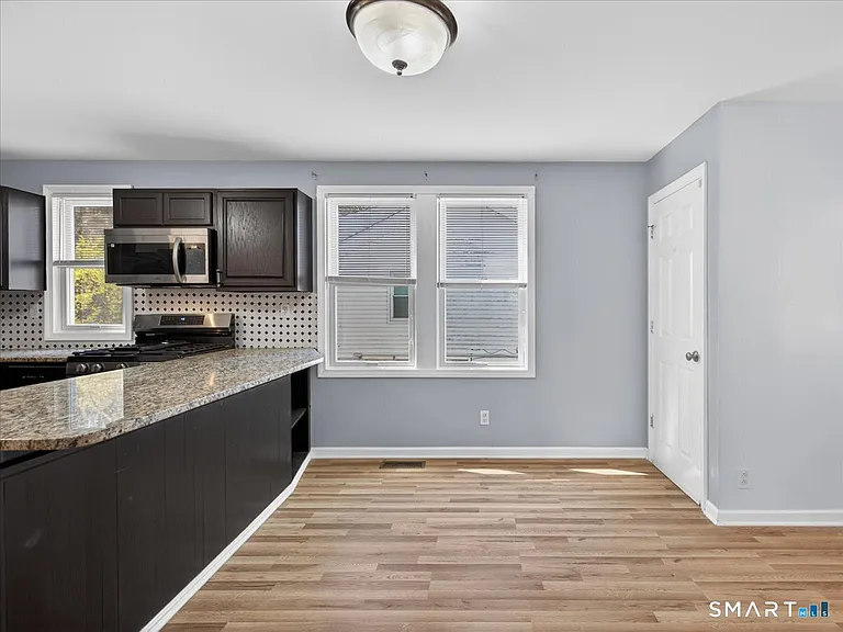 91 Jewett St #1 — Photo 8