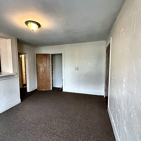 10 Exchange Ct #2 — Photo 3