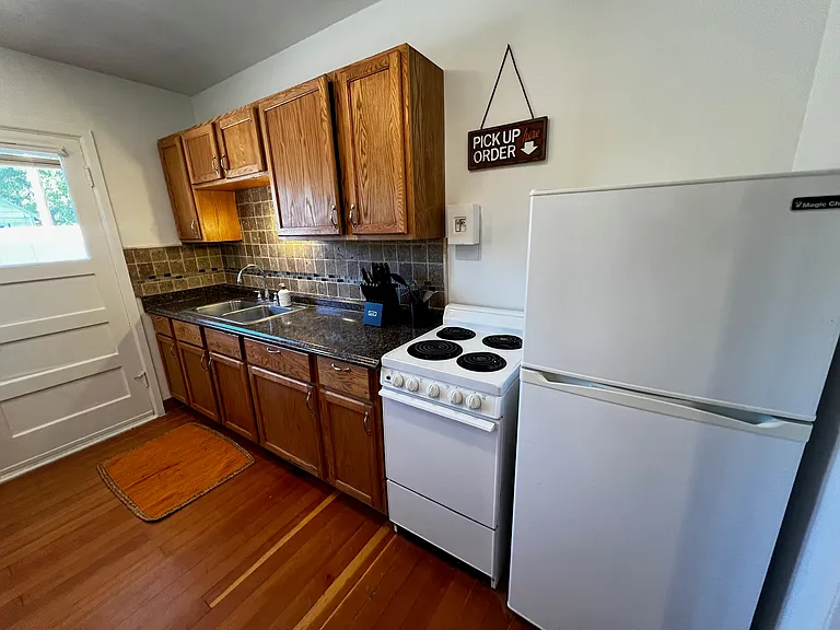 1131 E Ramona Ave — Photo 23