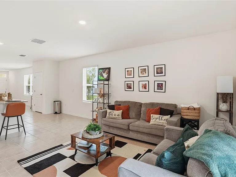 2735 Numa Falls Ave — Photo 15