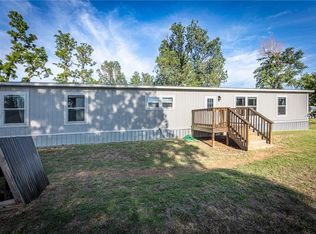 411 Washita Ave, Mountain View, OK 73062