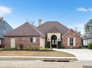 16908 Highland Club Ave, Baton Rouge, LA 70817