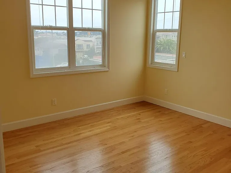 108 Werner Ave #3 — Photo 6