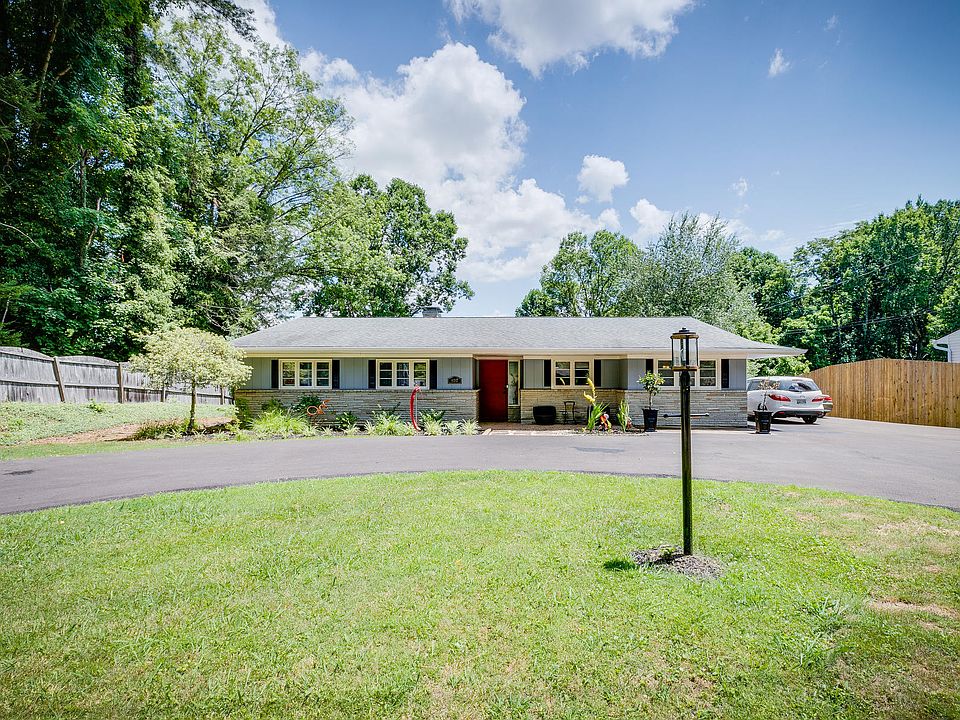 1st image of 4117 Skyland Dr