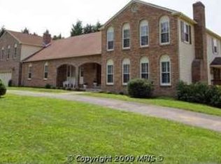 12616 Celtic Ct, Rockville, MD 20850