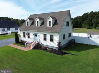 2 Arbutus Ter, Cambridge, MD 21613