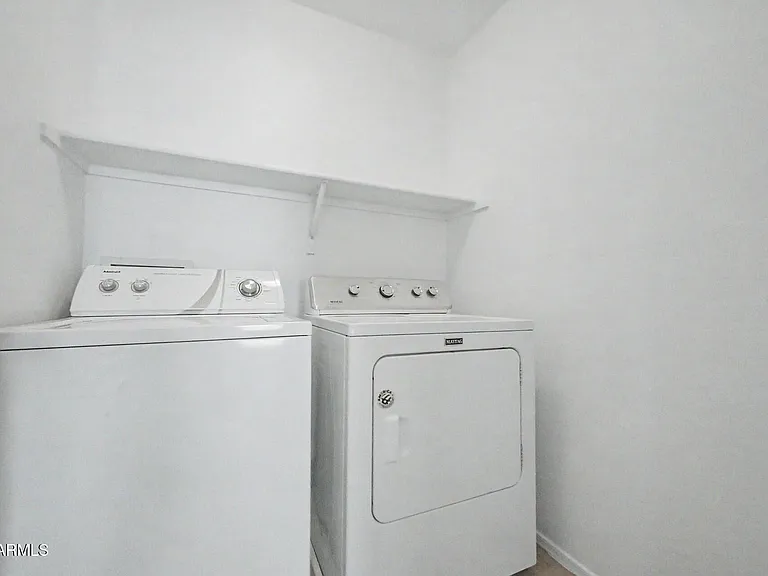 8777 W Dahlia Dr — Photo 25