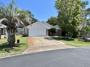 1782 Ivalea Cir, Navarre, FL 32566