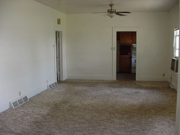 3rd image of 305 W 4th St