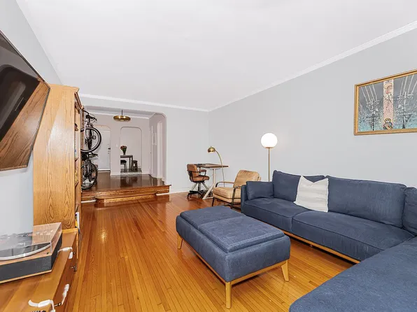 306 E Mosholu Pkwy S APT 1D, Bronx, NY 10458