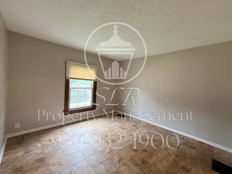 617 Saint Paul Ave — Photo 13