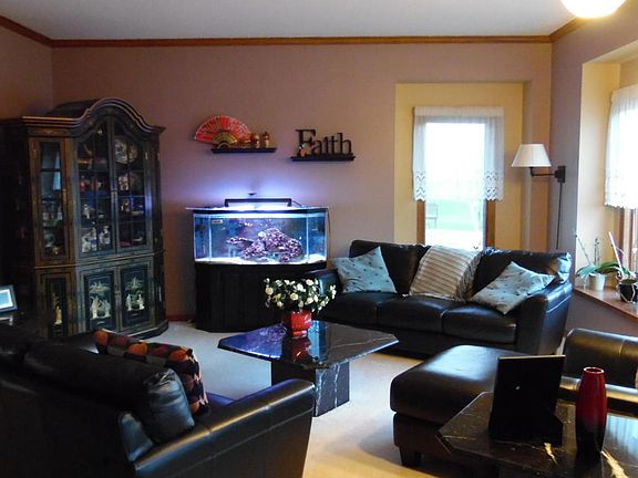 4th image of 6282 Woodhall Ct