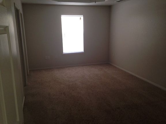 5th image of 1809 N Dr Mlk Jr Blvd APT C