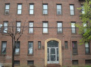 9225 Silver Rd APT 3A, Ozone Park, NY 11417