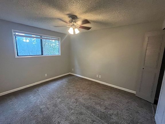 5th image of 5477 Donald St #20
