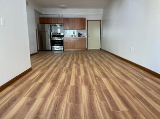 146 N 10th St UNIT 3A, Philadelphia, PA 19107