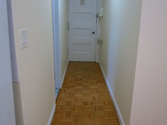5th image of 542 E 79th St APT 6a