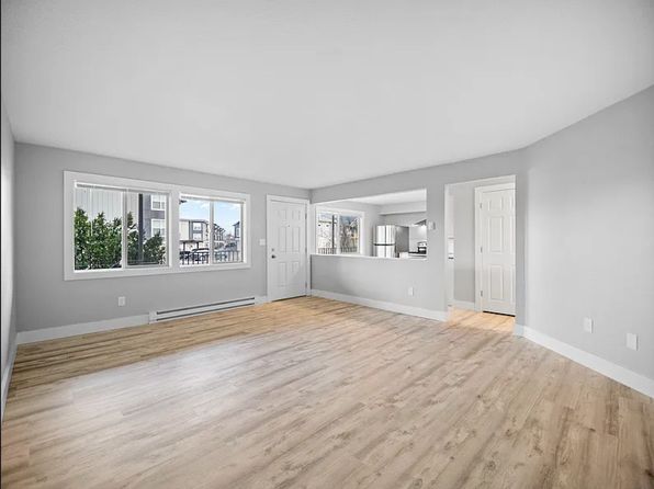 1608 E Mission Ave APT 21