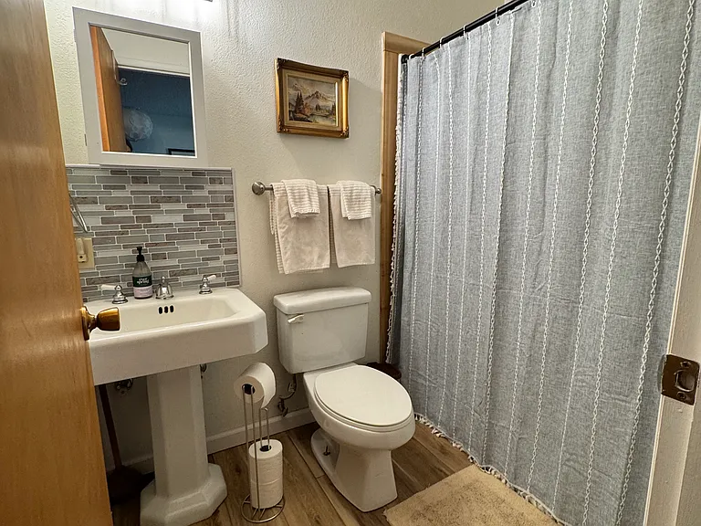 20334 Arrowood St — Photo 4