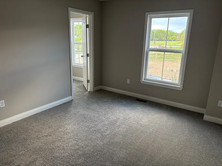 5195 Brookfield Dr — Photo 28