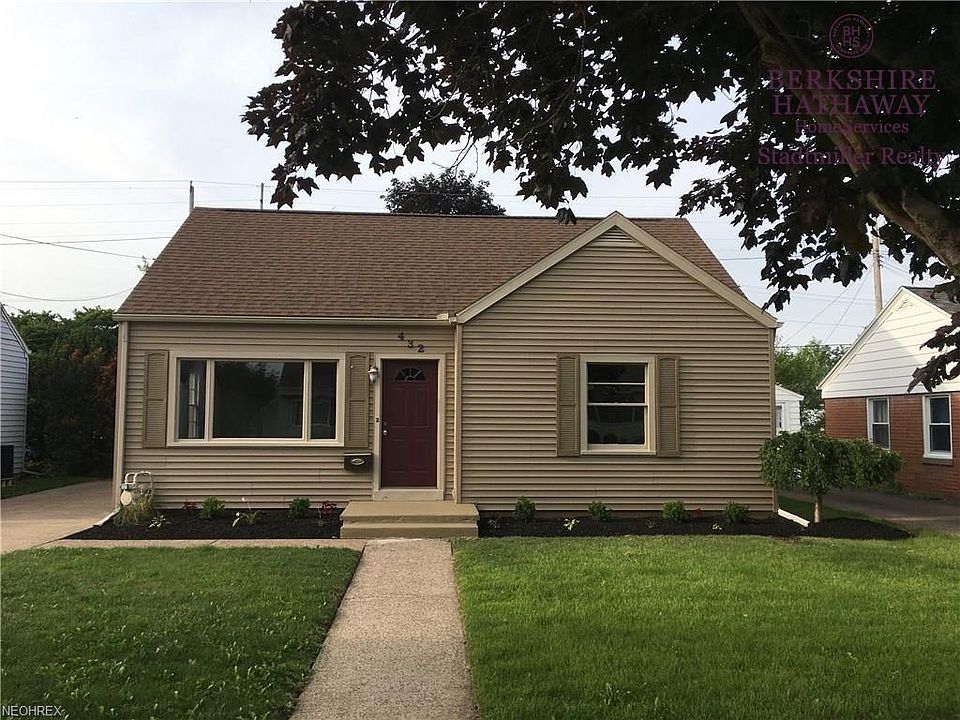 1st image of 432 Rockwell St