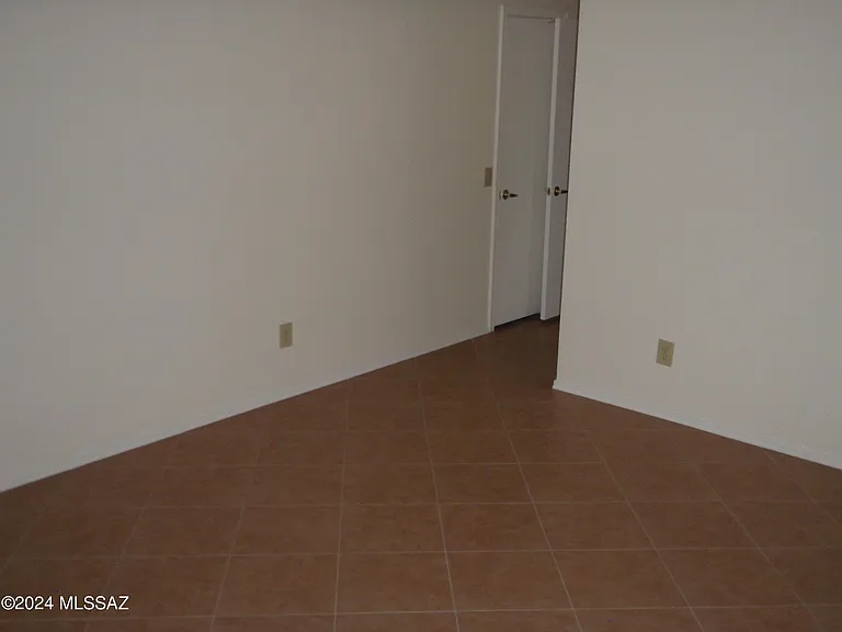 38040 S Elbow Bend Dr — Photo 16