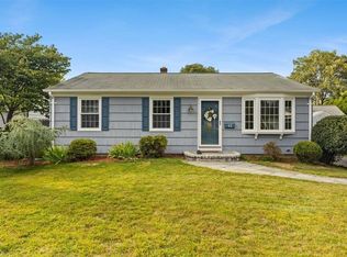 62 Byron Ave, Rumford, RI 02916