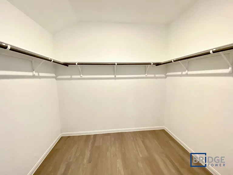 2720 Coral Valley — Photo 9