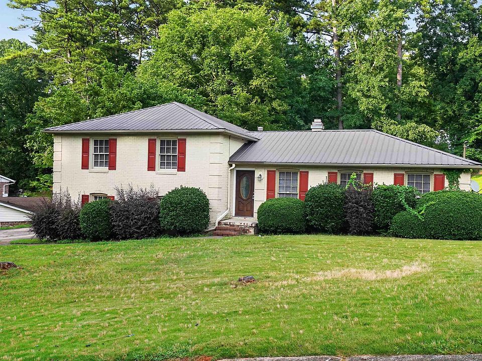 1st image of 949 Garrett Dr