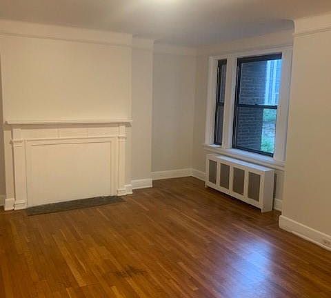 4th image of 250 Martine Ave APT 2D