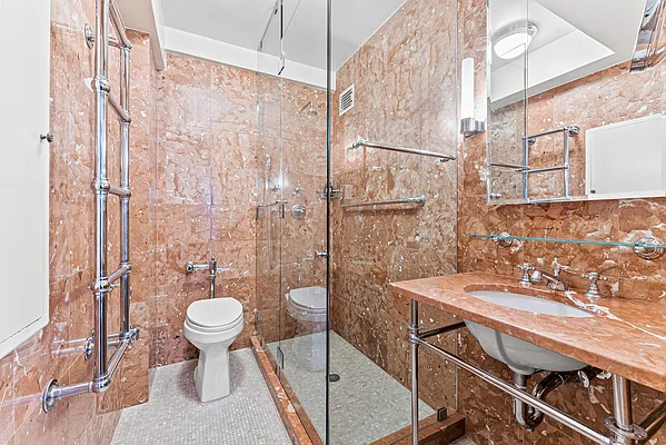 Sold by Brown Harris Stevens | media 26