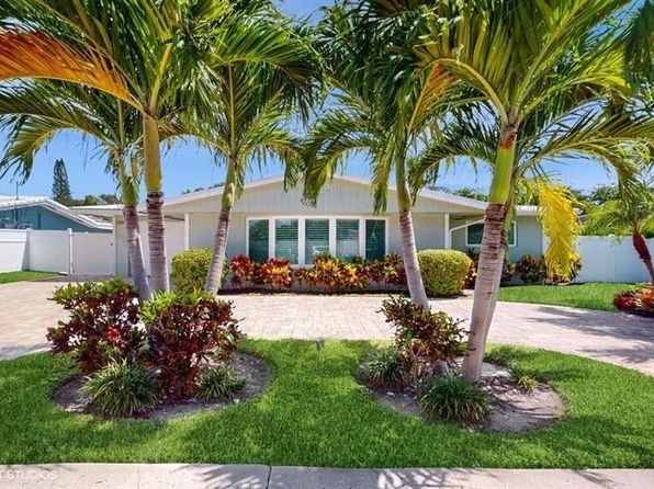 200 SW 6th Ave